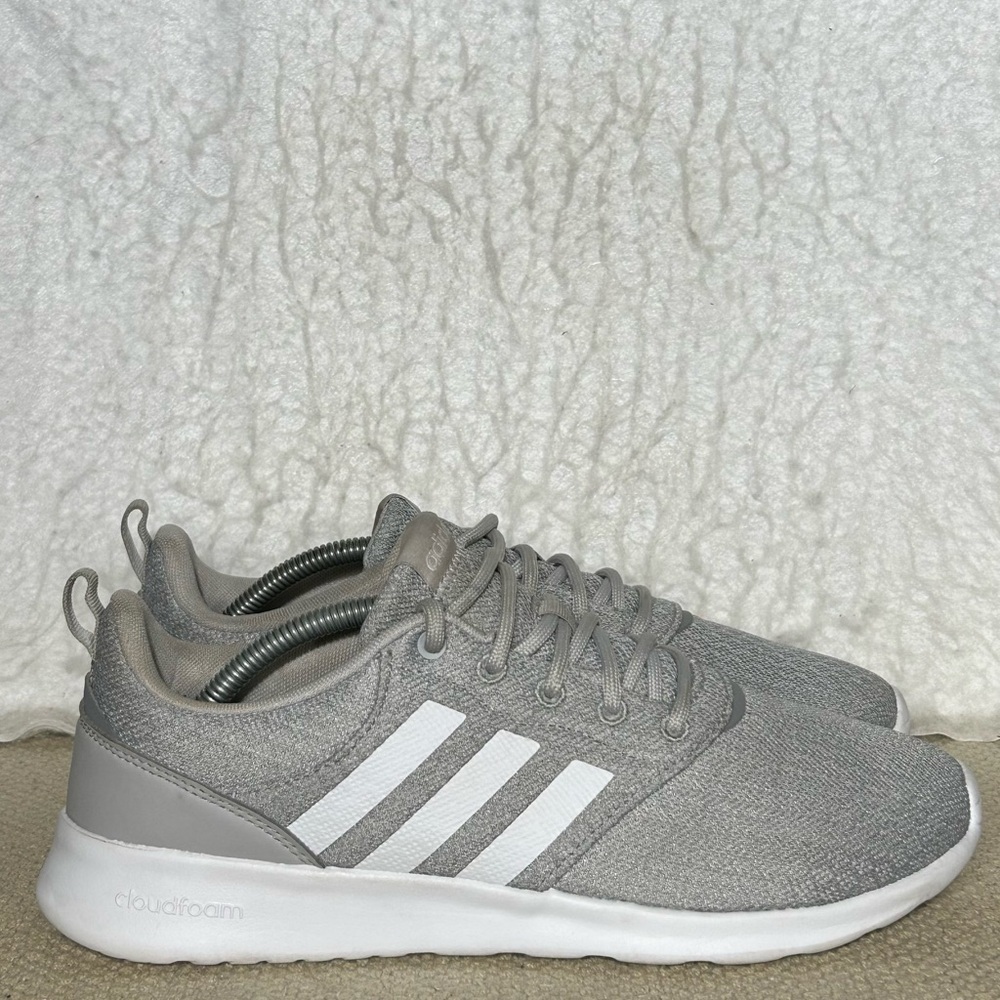 Adidas Womens Gry QT Racer 2.0 Cloudfoam Running Athletic Sneakers Shoes SZ US 9